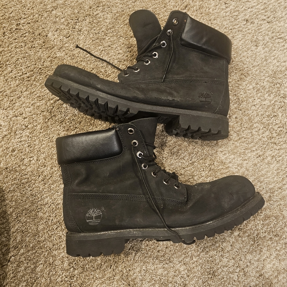 Timberland Classic Black Boots
